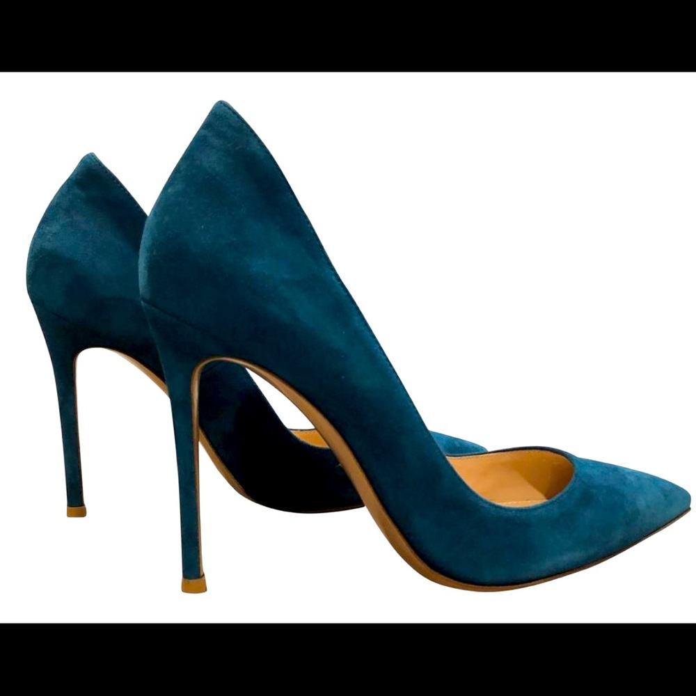 Gianvito Rossi Camoscio Pavone Teal Pumps Size 39